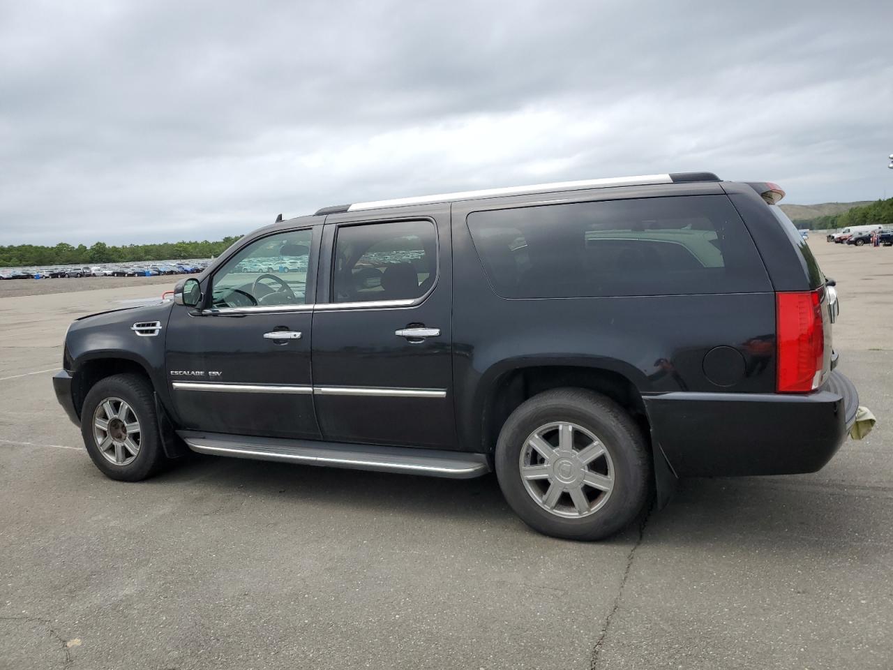 Obraz 2 z 2011 CADILLAC ESCALADE ESV LUXURY 2011 z VIN 1GYS4HEF9BR198482
