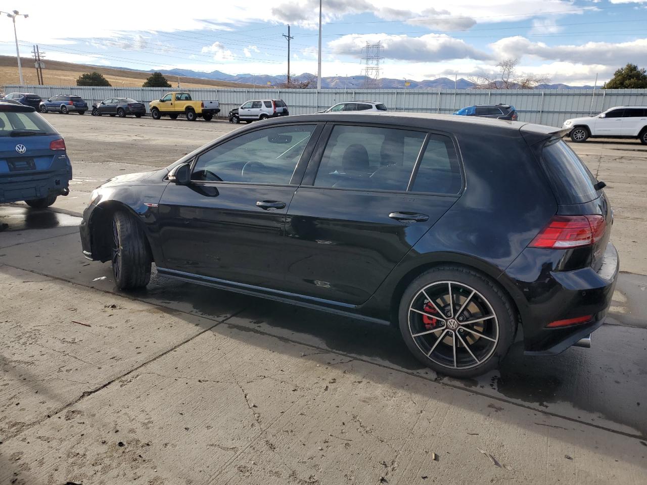 Изображение 2 2021 VOLKSWAGEN GTI S 2021 с VIN 3VW6T7AU9MM005533