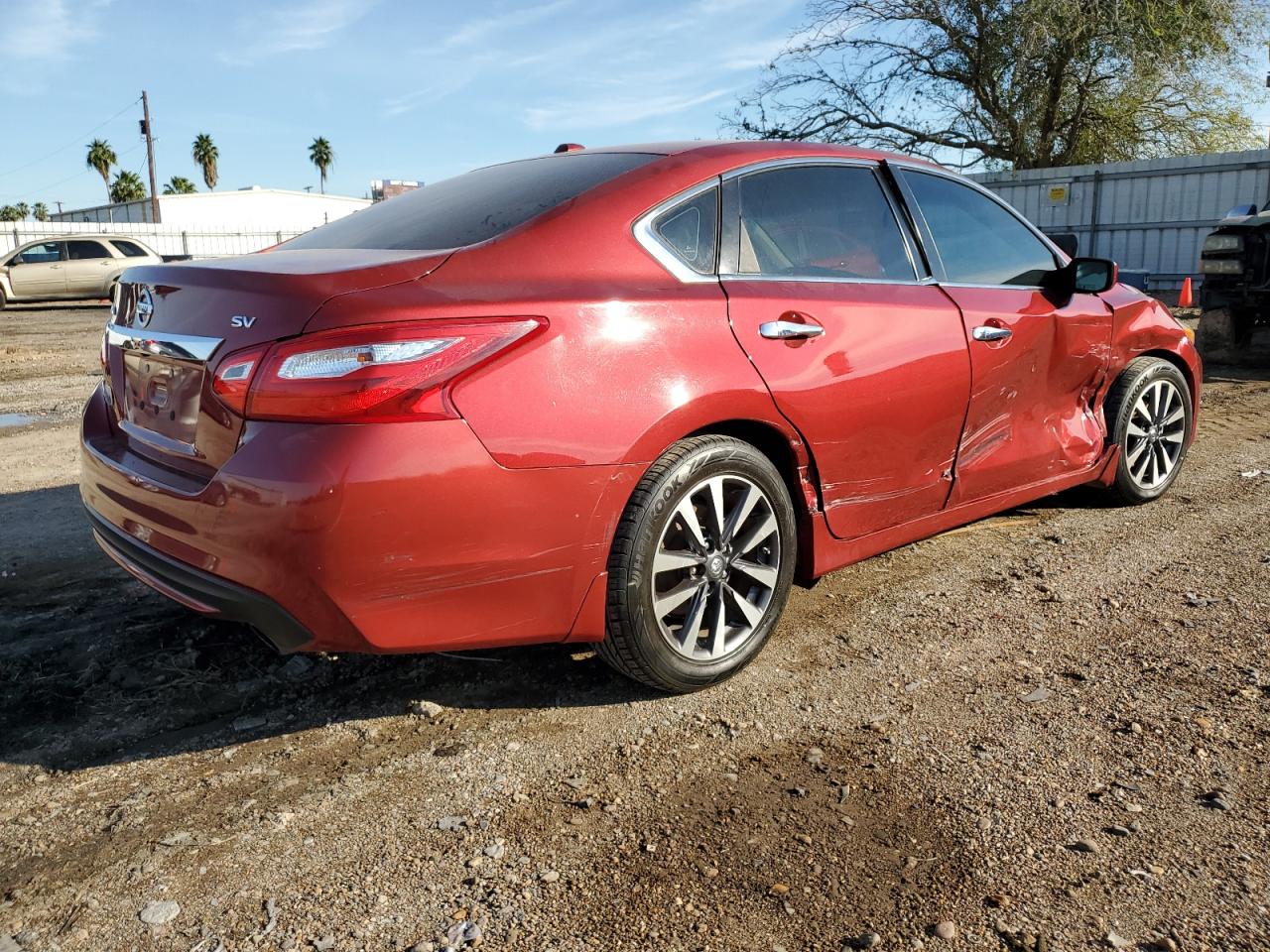 Изображение 3 2017 NISSAN ALTIMA 2.5 2017 с VIN 1N4AL3AP4HC210190