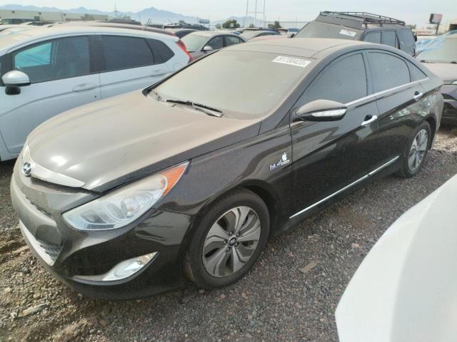 Image 1 of 2015 HYUNDAI SONATA HYBRID 2015 with VIN KMHEC4A47FA136162
