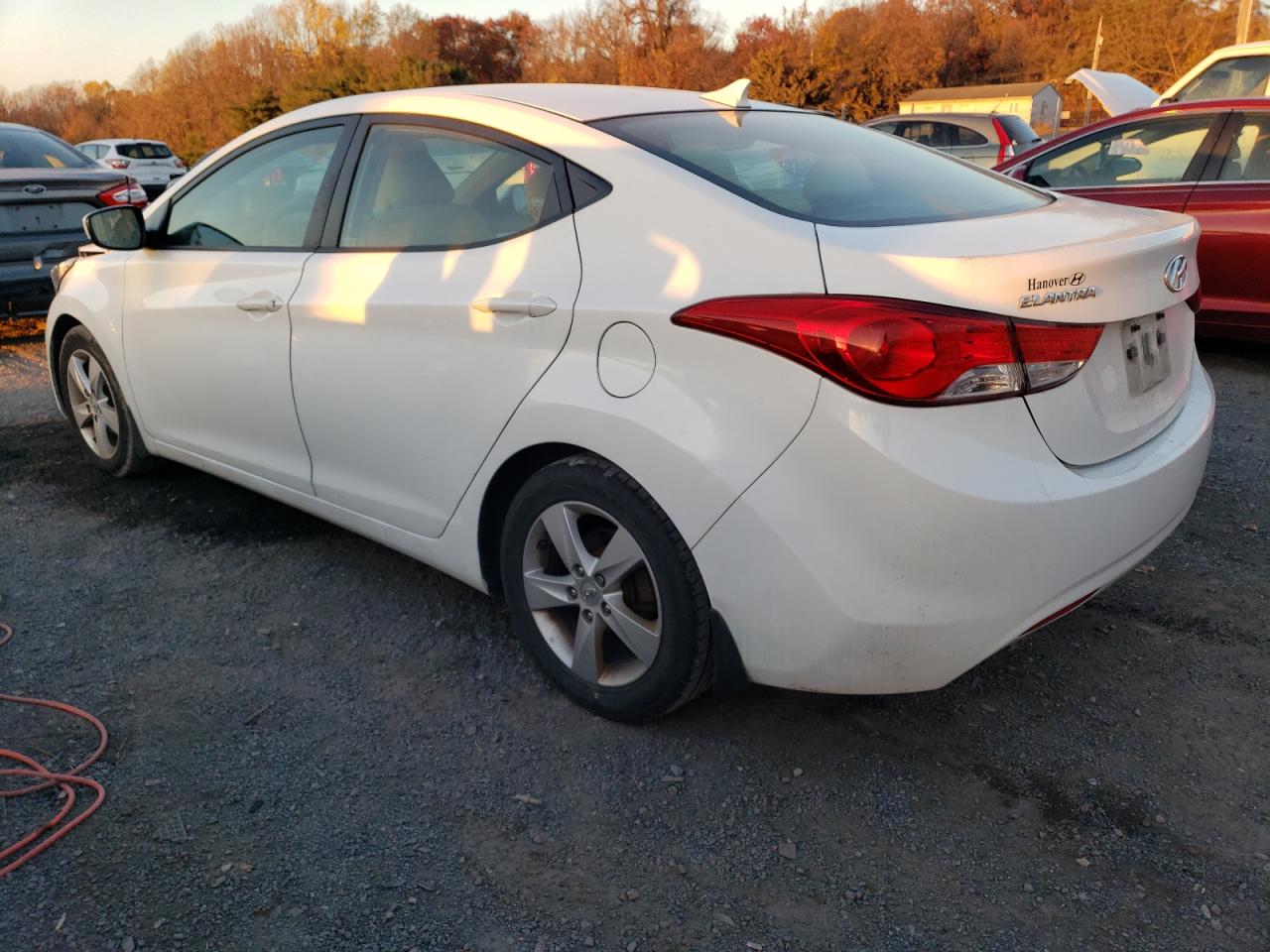 Image 2 of 2013 HYUNDAI ELANTRA GLS 2013 with VIN 5NPDH4AE0DH197322