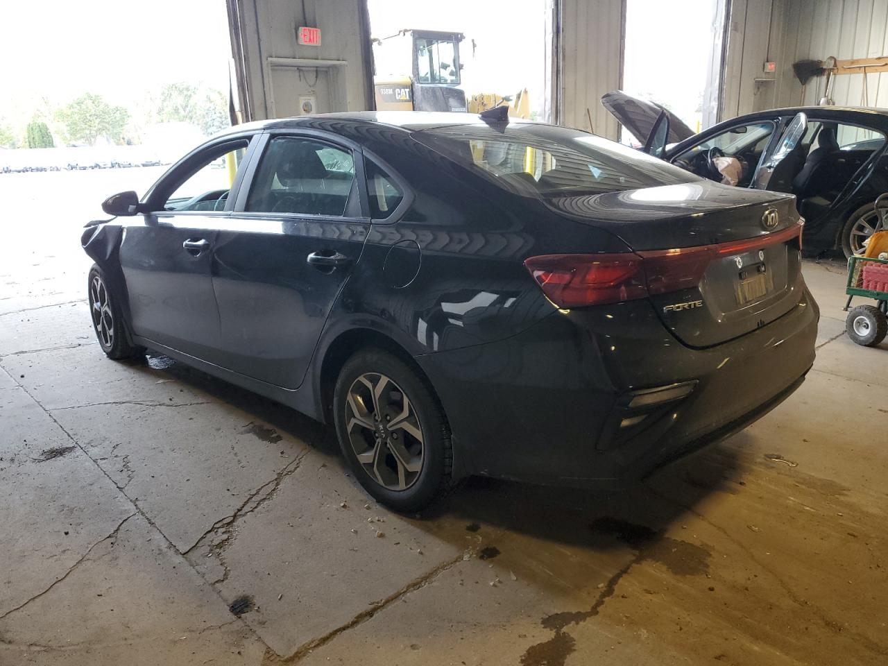 Изображение 2 2020 KIA FORTE FE 2020 с VIN 3KPF24AD8LE175900