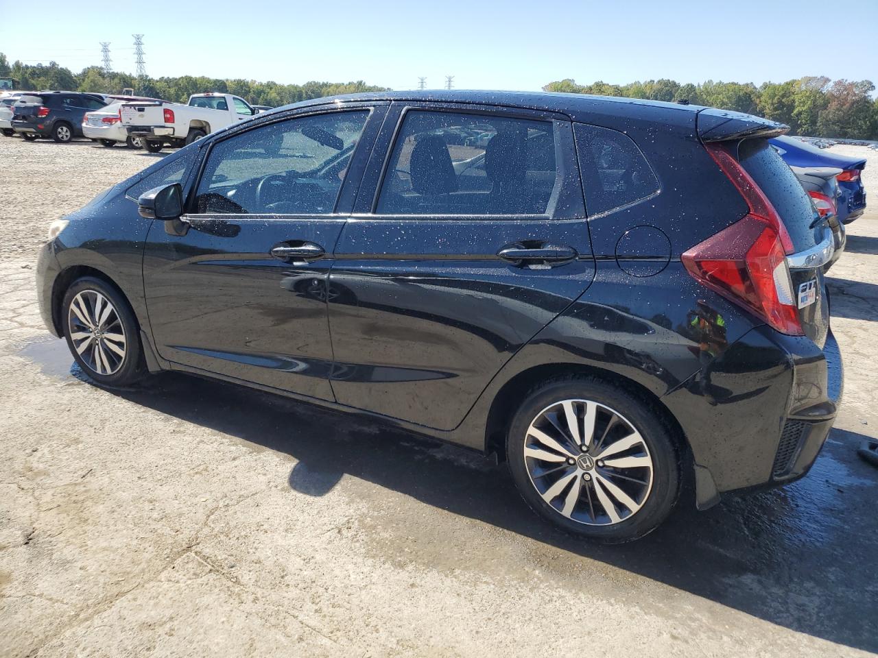 Image 2 of 2016 HONDA FIT EX 2016 with VIN JHMGK5H75GX006111