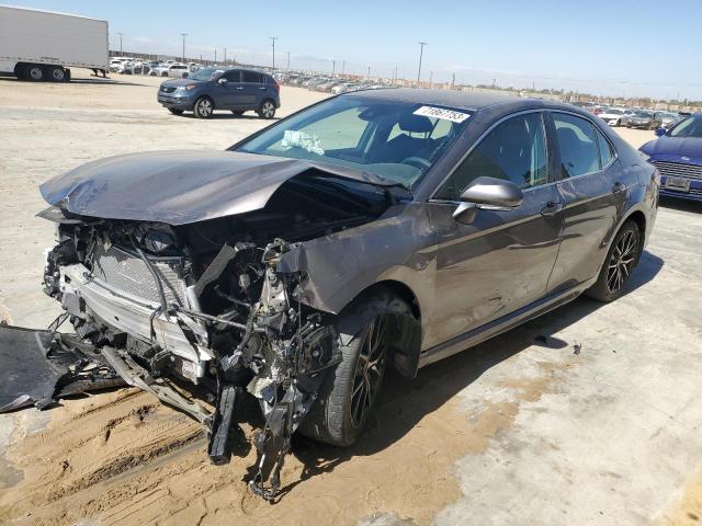 Image 1 of 2022 TOYOTA CAMRY SE 2022 with VIN 4T1G11AK1NU670136