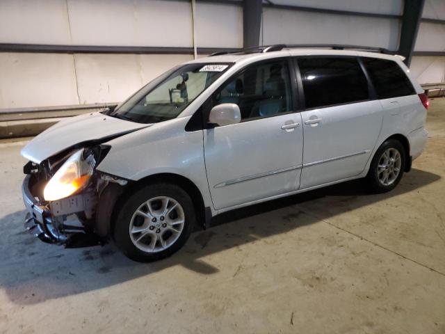 Obraz 1 z 2004 TOYOTA SIENNA XLE 2004 z VIN 5TDZA22C54S169117