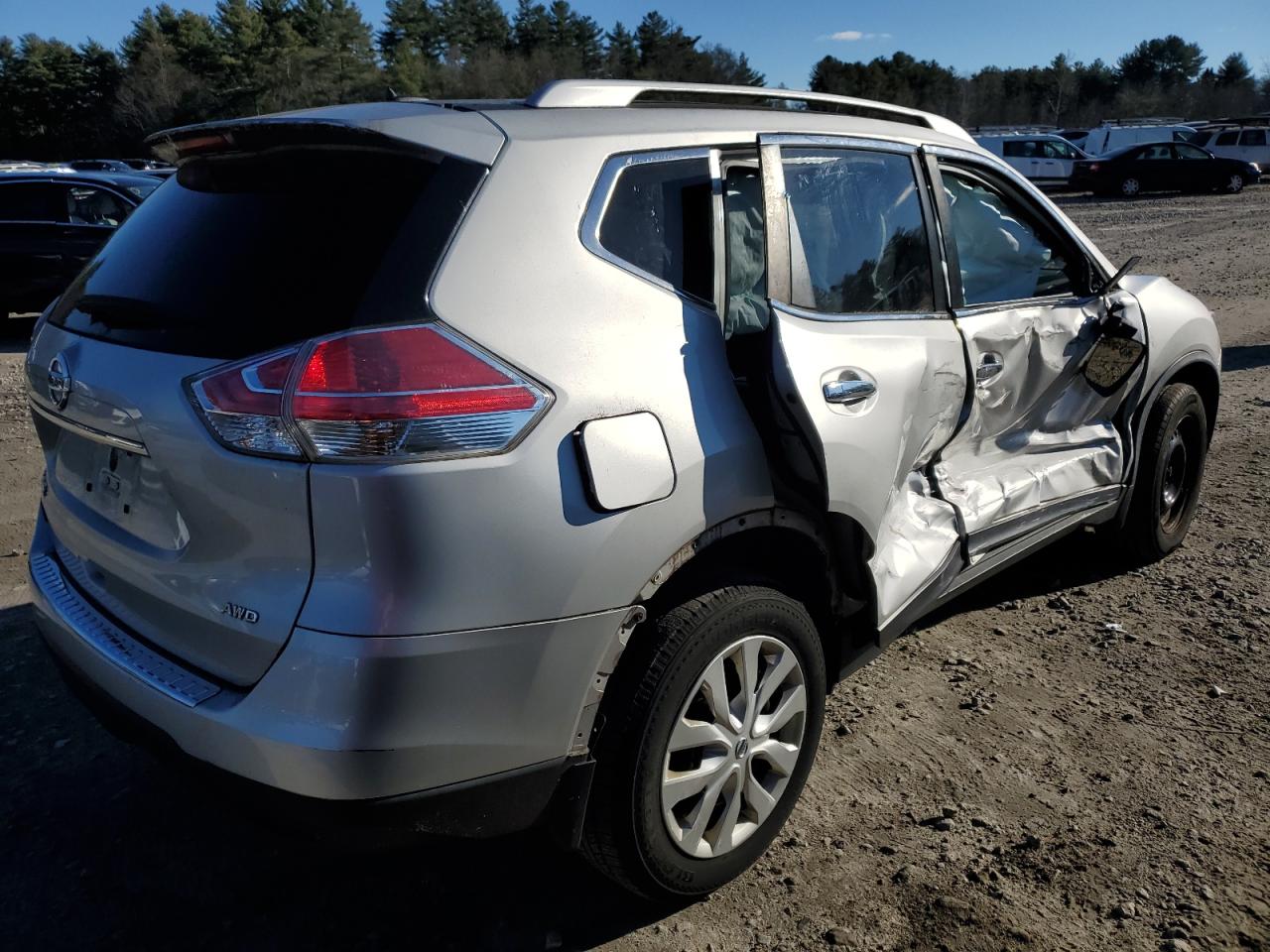 Image 3 of 2016 NISSAN ROGUE S 2016 with VIN JN8AT2MV6GW134066