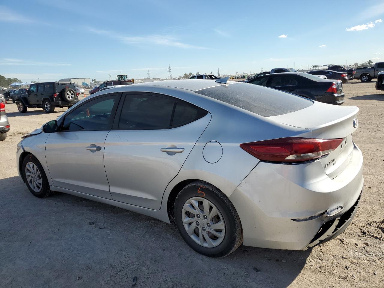 Изображение 2 2017 HYUNDAI ELANTRA SE 2017 с VIN 5NPD74LF1HH161122