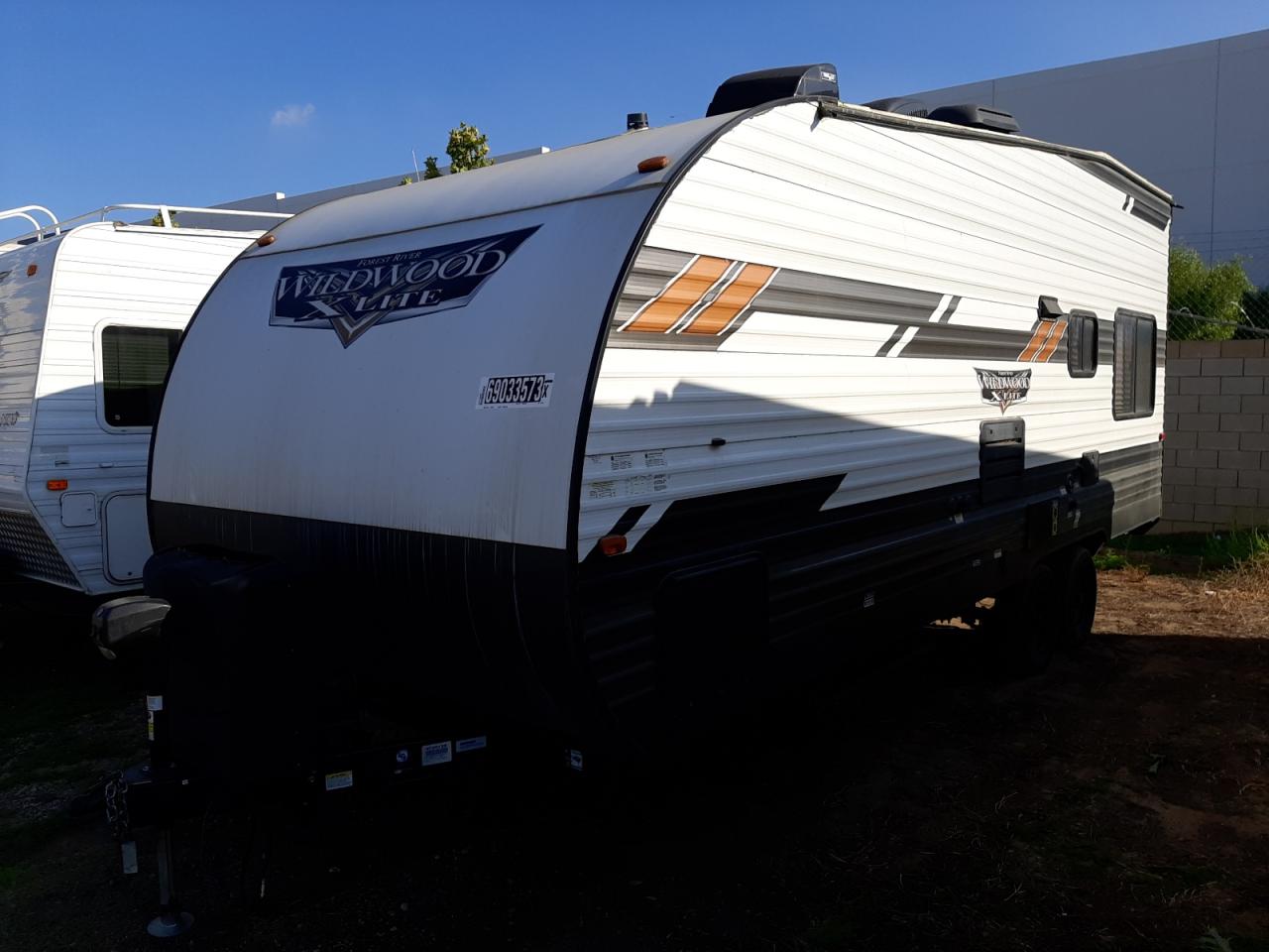 Image 2 of 2020 WILDWOOD WILDWOOD X 2020 with VIN 4X4TWDU2XLE034267