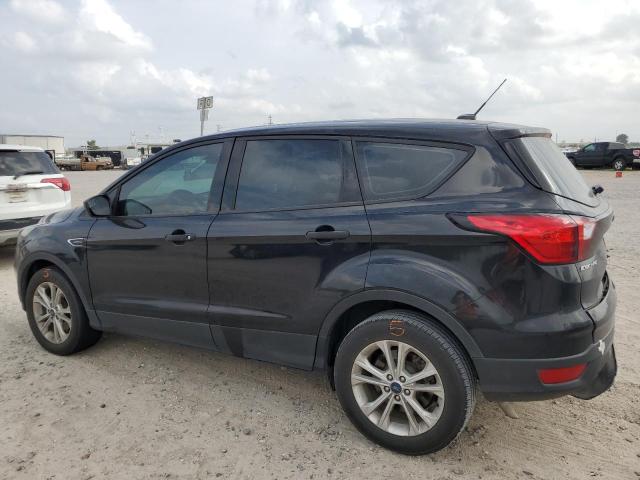 Obraz 2 z 2019 FORD ESCAPE S 2019 z VIN 1FMCU0F78KUB85864