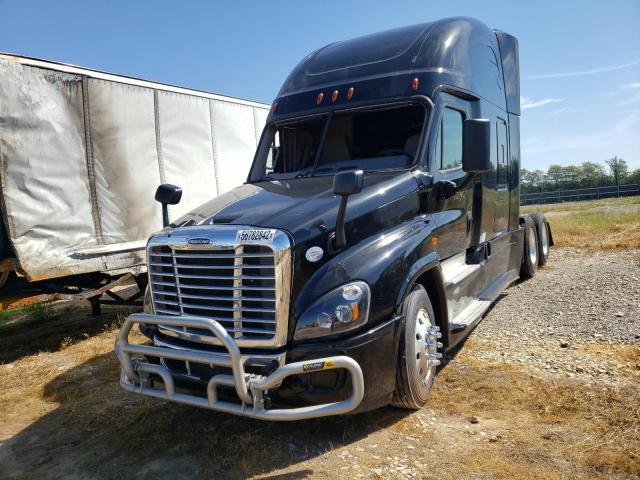 Obraz 2 z 2018 FREIGHTLINER CASCADIA 125  2018 z VIN 3AKJGLDV0JSJL7749