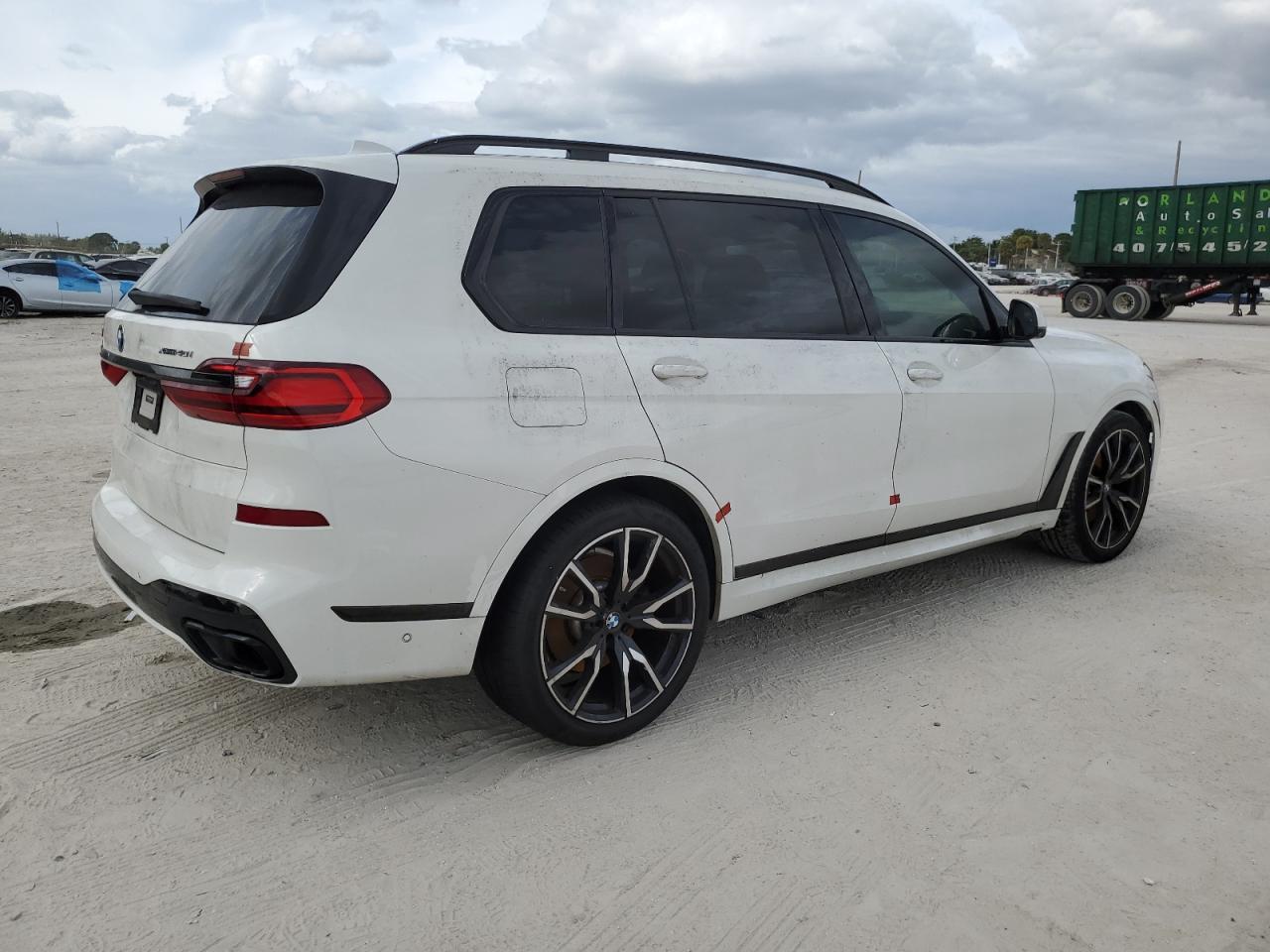 Image 3 of 2021 BMW X7 XDRIVE40I 2021 with VIN 5UXCW2C0XM9G17086
