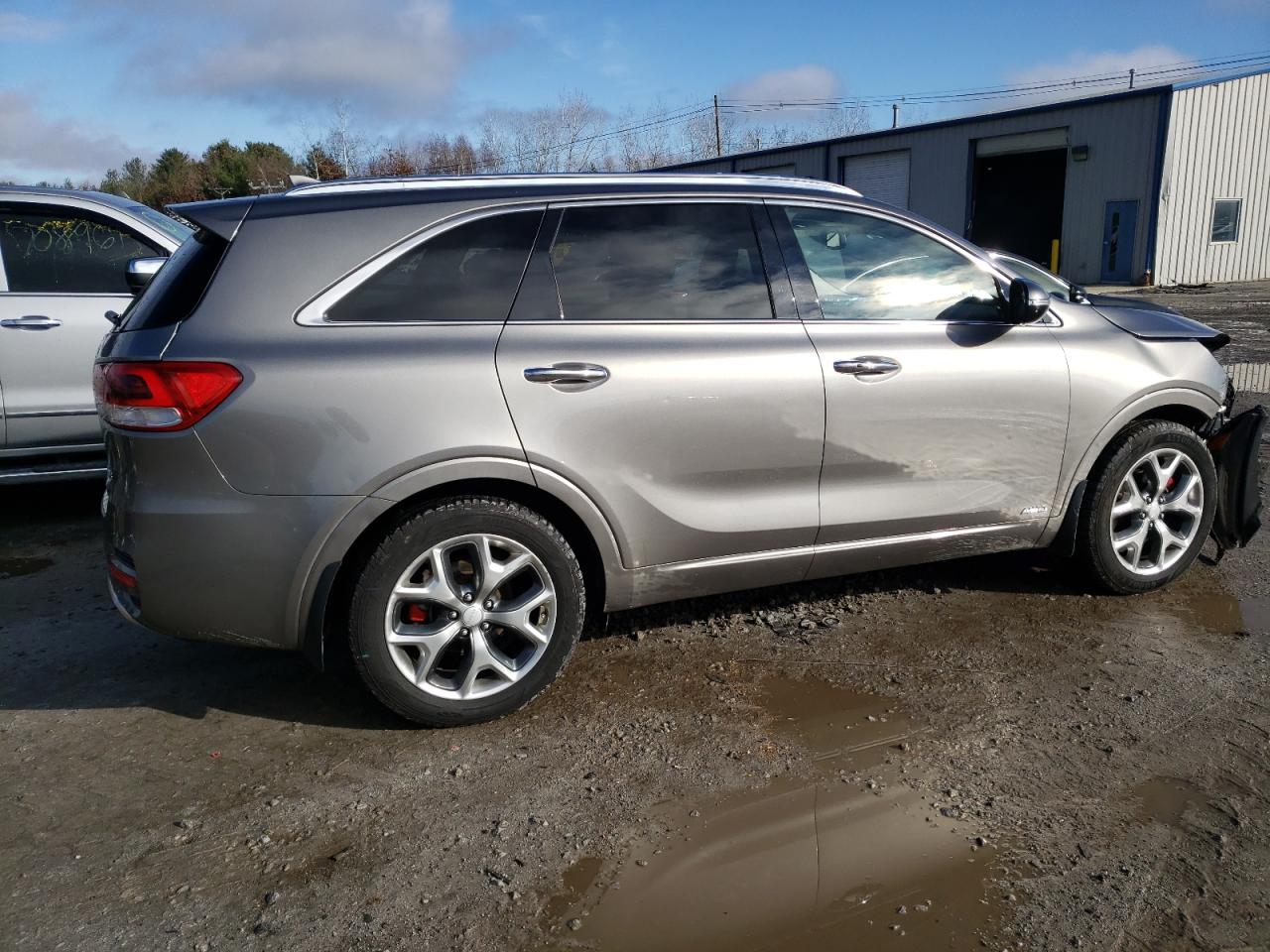 Image 3 of 2016 KIA SORENTO SX 2016 with VIN 5XYPKDA55GG122528