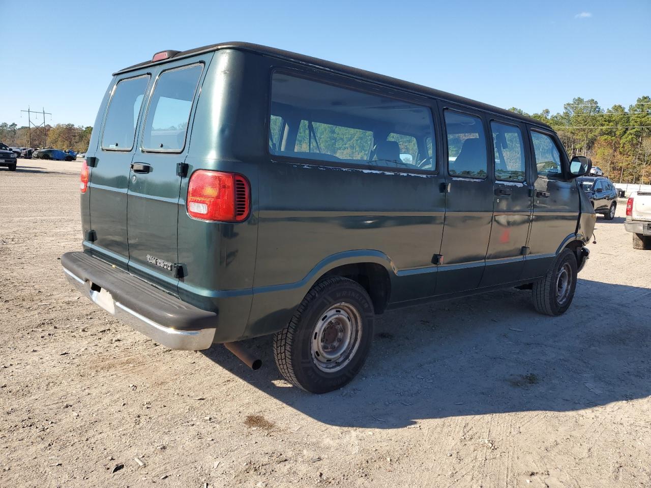Изображение 3 2001 DODGE RAM WAGON B2500 2001 с VIN 2B5WB25Y71K544731