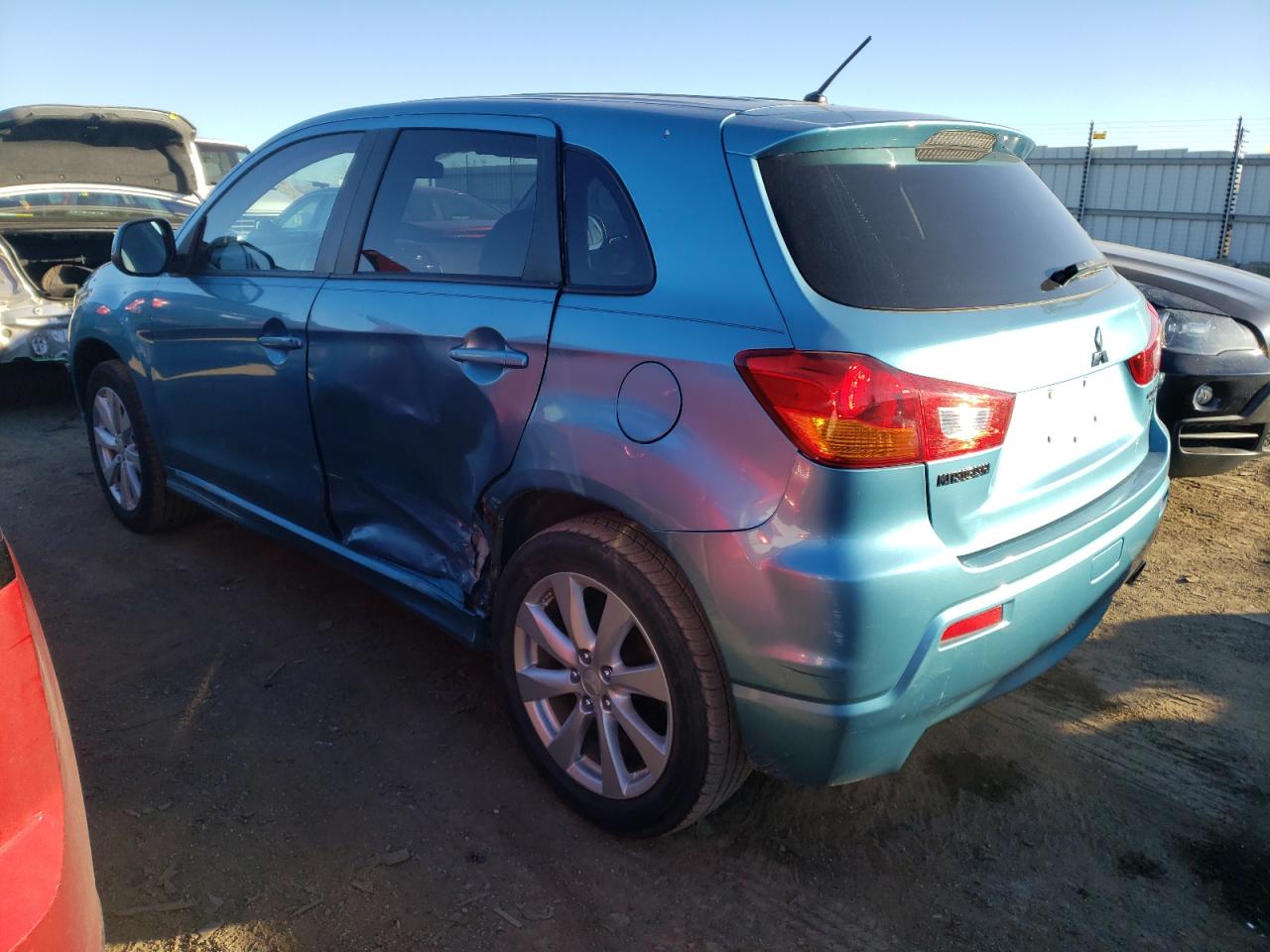 Obraz 2 z 2012 MITSUBISHI OUTLANDER SPORT SE 2012 z VIN JA4AP4AU5CZ008243