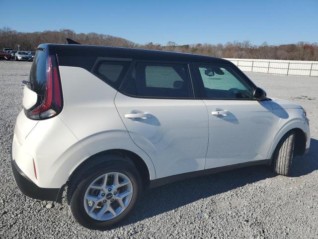 Obraz 3 z 2023 KIA SOUL LX 2023 z VIN KNDJ23AU1P7199241