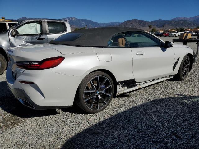 Изображение 3 2022 BMW 840I  2022 с VIN WBADZ2C08NCH36110