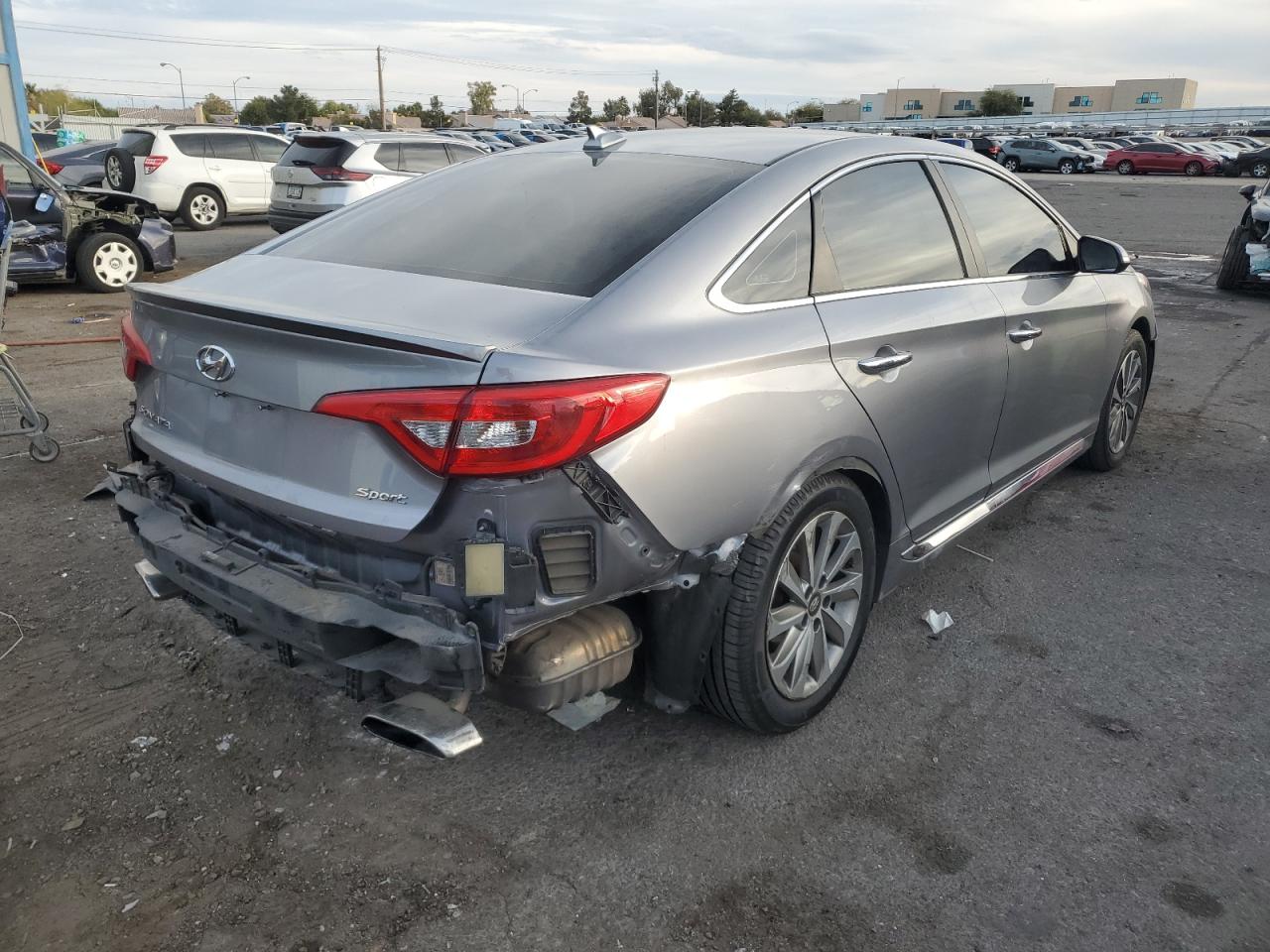 Image 3 of 2015 HYUNDAI SONATA SPORT 2015 with VIN 5NPE34AF4FH081684