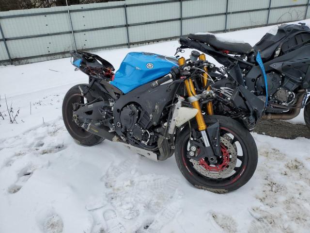 Obraz 1 z 2015 YAMAHA YZFR1  2015 z VIN JYARN39E1FA000595