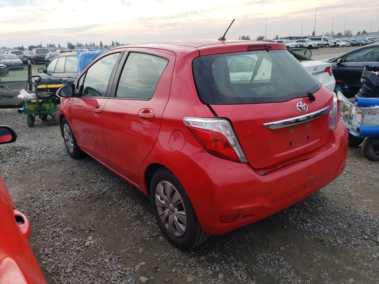 Image 2 of 2013 TOYOTA YARIS  2013 with VIN JTDKTUD30DD544198