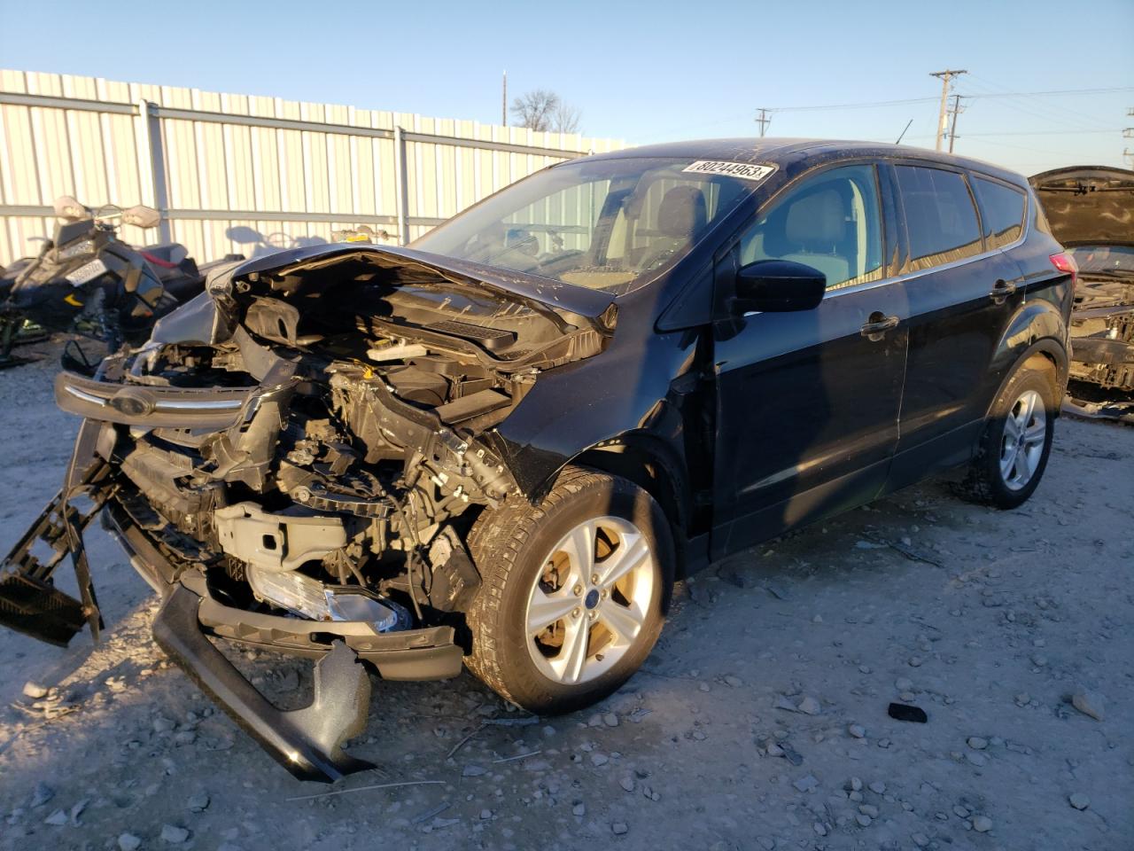 Image 1 of 2015 FORD ESCAPE SE 2015 with VIN 1FMCU9GX6FUB18608