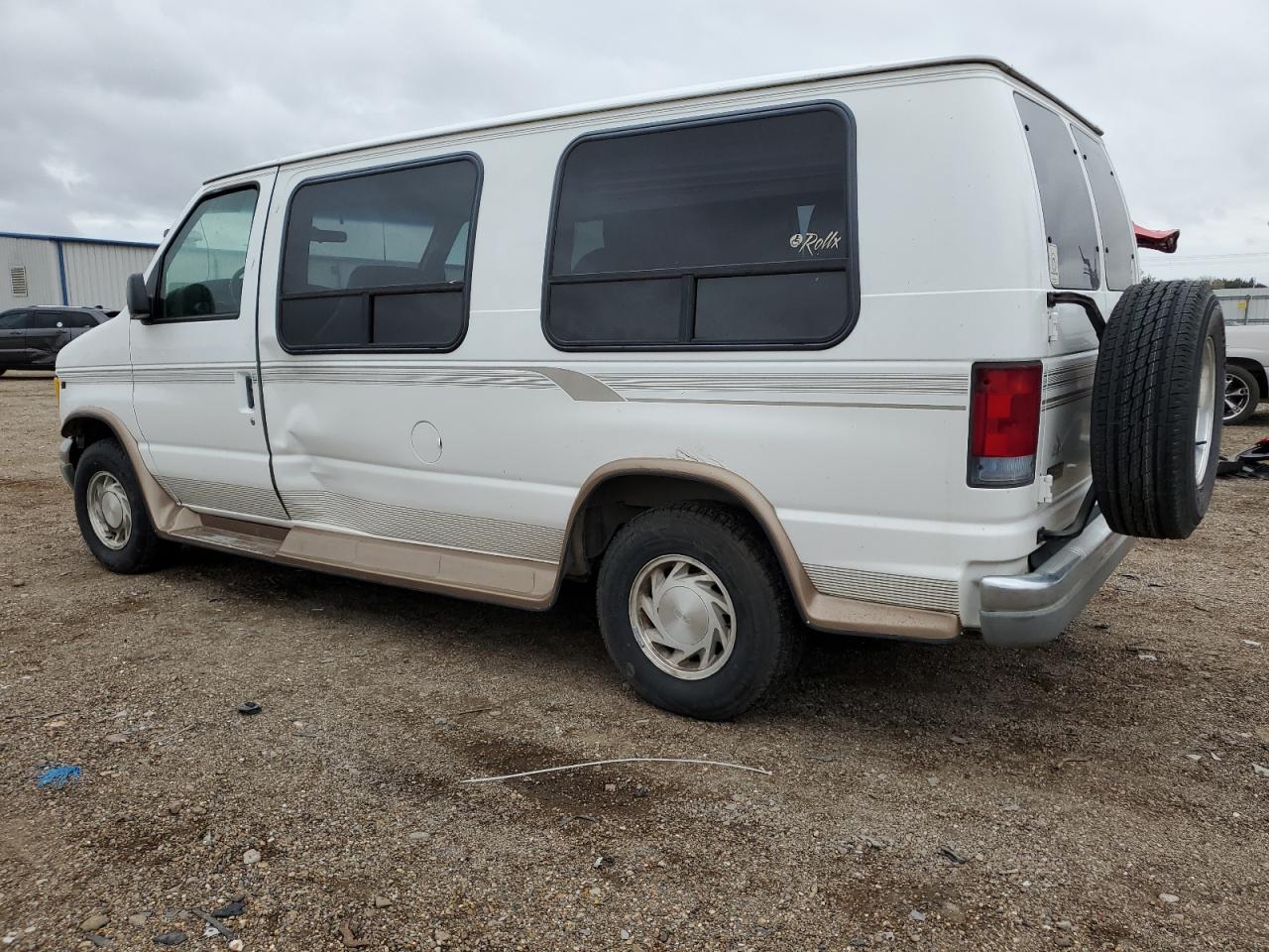 Obraz 2 z 2001 FORD ECONOLINE E150 VAN 2001 z VIN 1FDRE14W71HA24386
