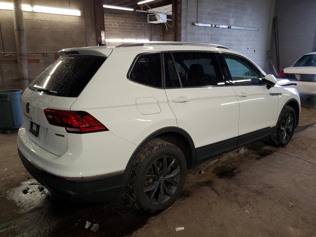 Obraz 3 z 2022 VOLKSWAGEN TIGUAN SE 2022 z VIN 3VV2B7AXXNM133703