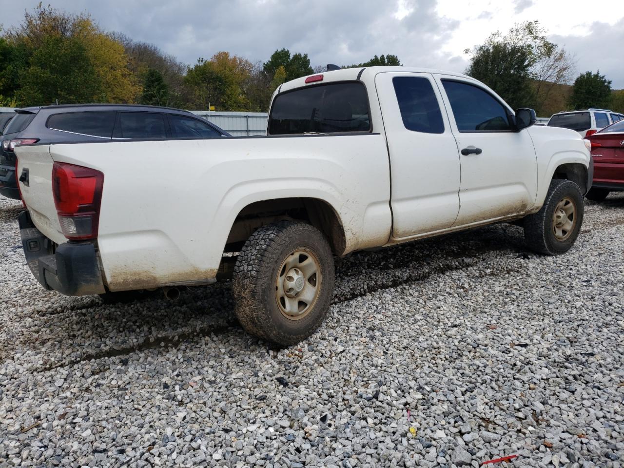 Image 3 of 2020 TOYOTA TACOMA ACCESS CAB 2020 with VIN 3TYSX5EN0LT003024