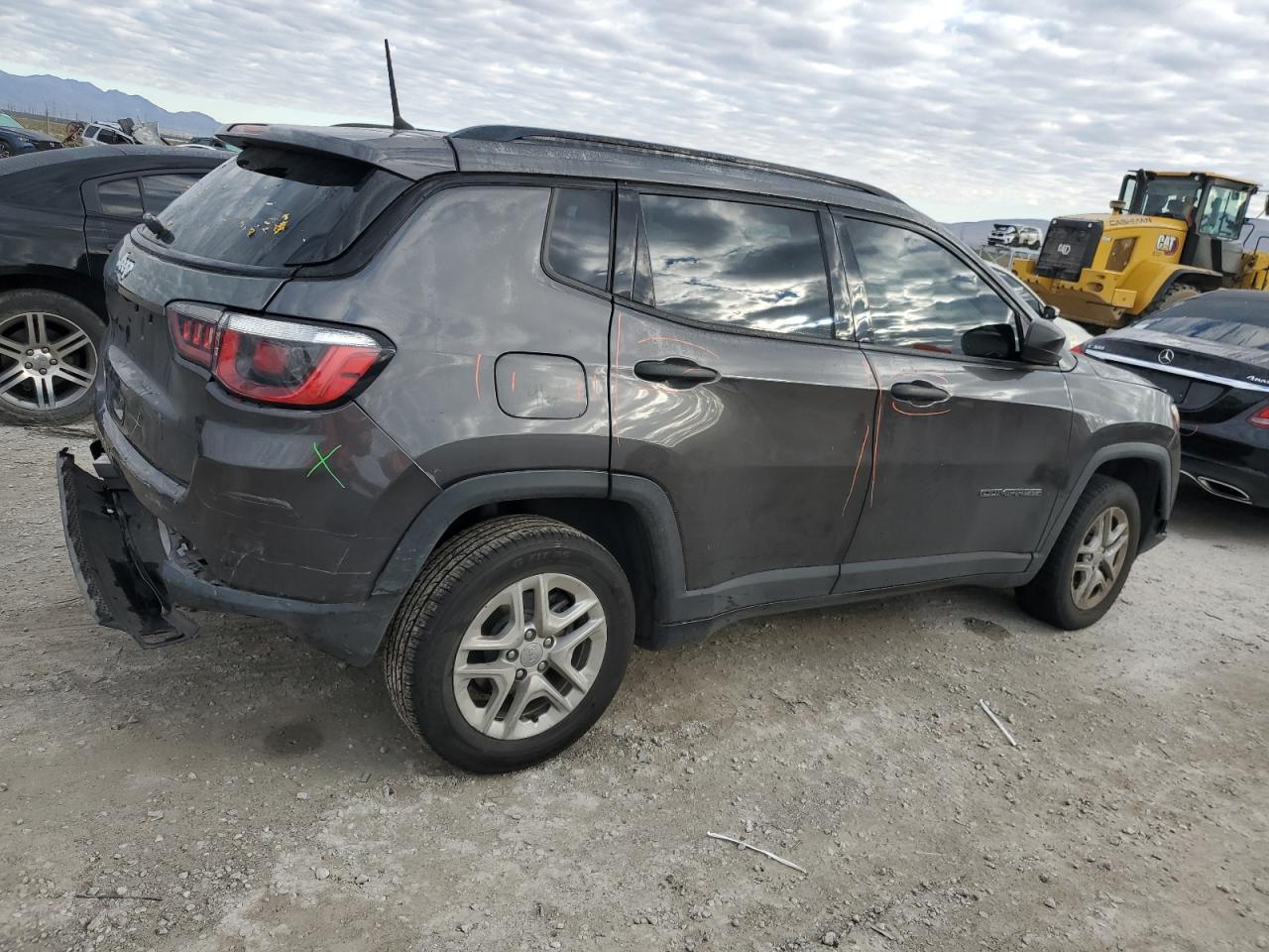 Изображение 3 2018 JEEP COMPASS SPORT 2018 с VIN 3C4NJCAB4JT339482