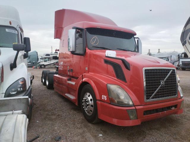 Изображение 1 2015 VOLVO VN VNL 2015 с VIN 4V4NC9EH1FN912345
