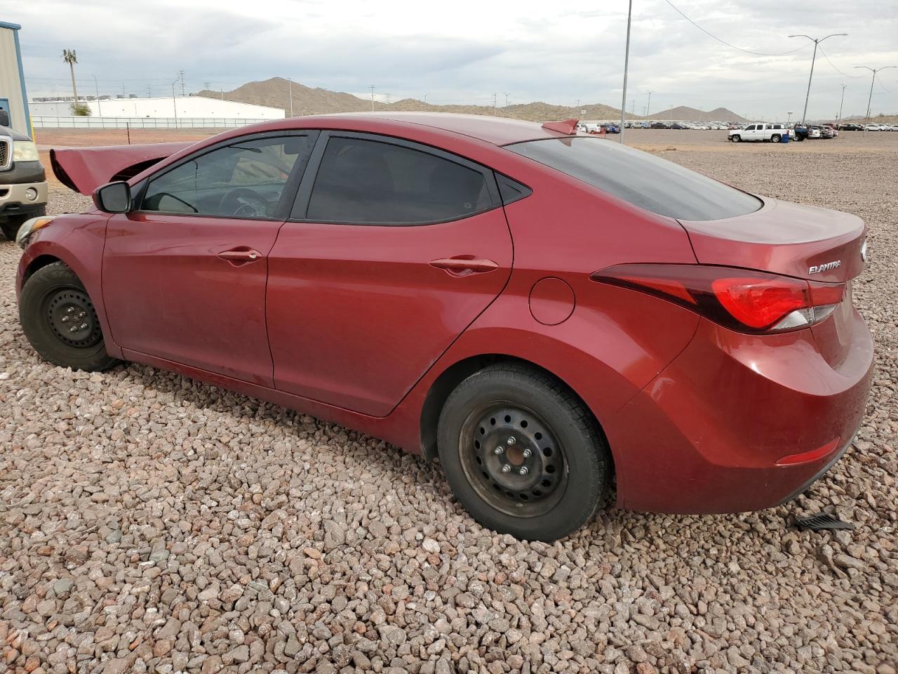 Изображение 2 2016 HYUNDAI ELANTRA SE 2016 с VIN 5NPDH4AE9GH696334