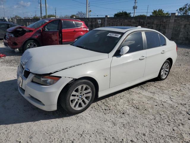 Obraz 1 z 2007 BMW 328 I 2007 z VIN WBAVA33507PV66119