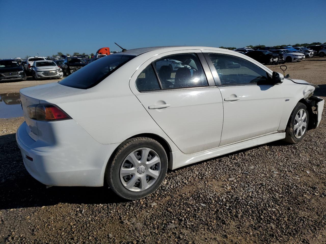 Obraz 3 z 2015 MITSUBISHI LANCER ES 2015 z VIN JA32U2FU1FU008613