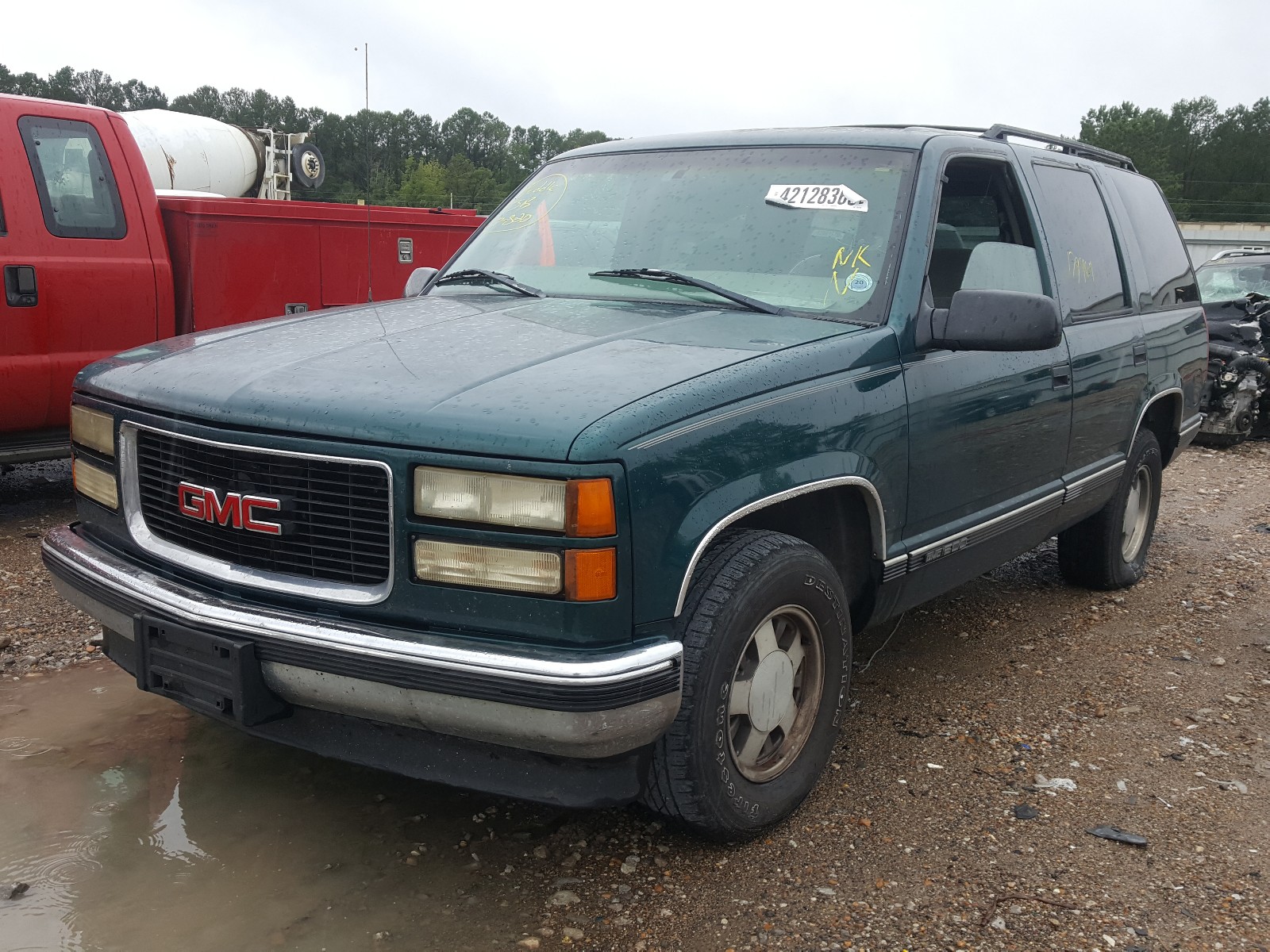 Изображение 2 1999 GMC YUKON 1999 с VIN 1GKEC13R2XJ701712