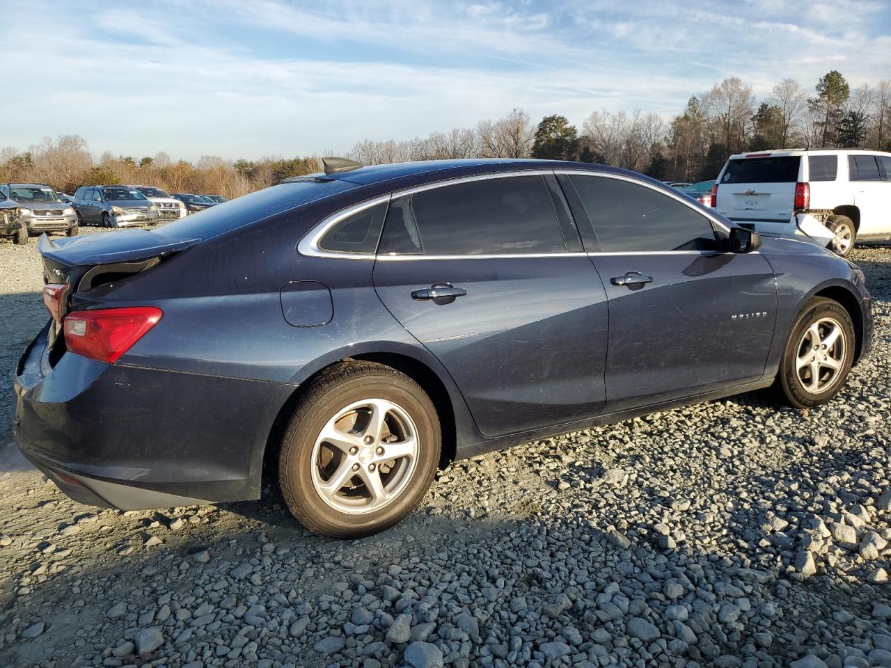 Изображение 3 2016 CHEVROLET MALIBU LS 2016 с VIN 1G1ZB5ST4GF354190