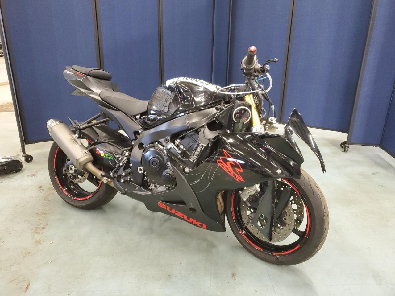 2019 SUZUKI GSX-R750  2019 image