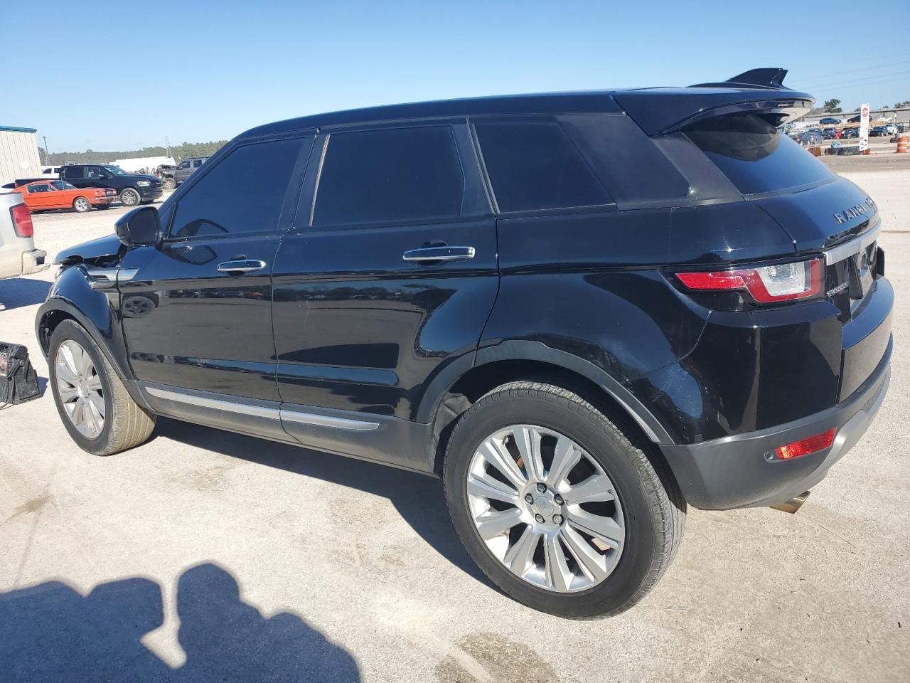 Obraz 2 z 2017 LAND ROVER RANGE ROVER EVOQUE HSE 2017 z VIN SALVR2BG9HH194907