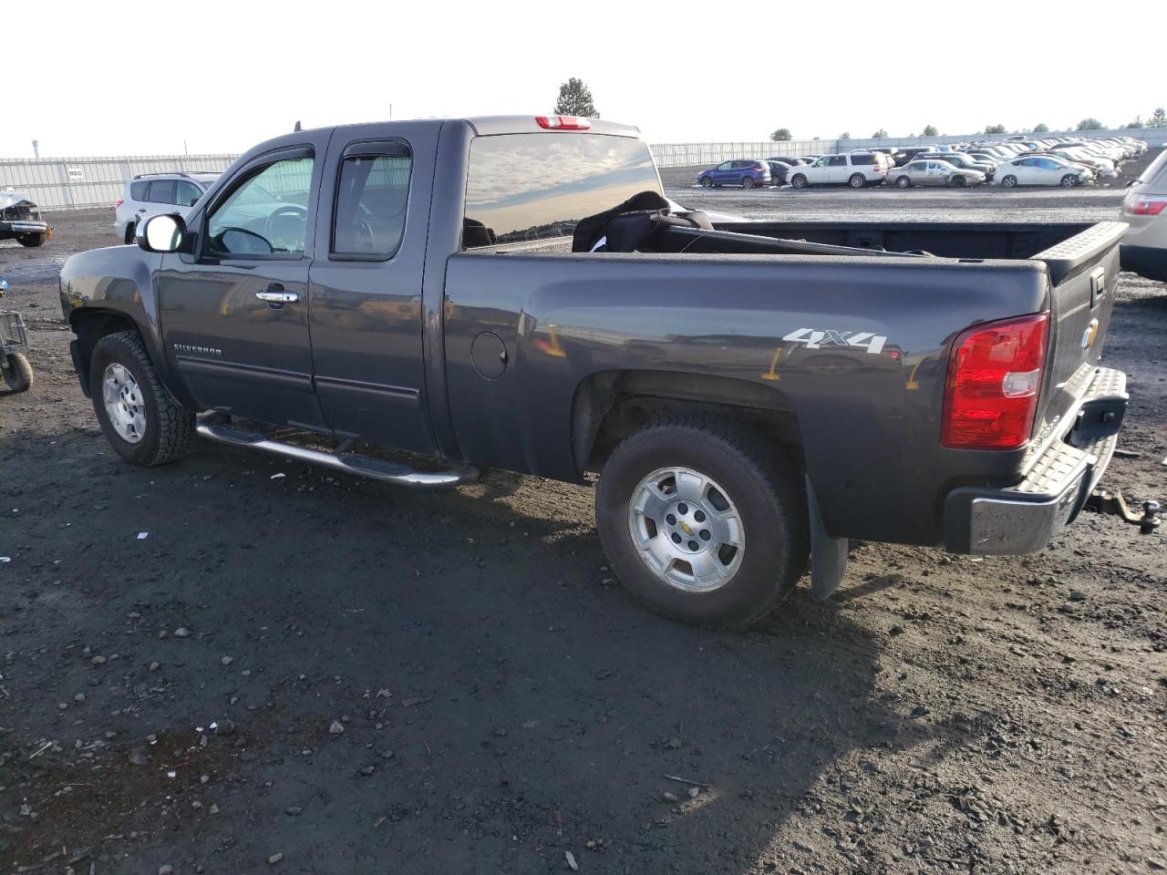 Изображение 2 2011 CHEVROLET SILVERADO K1500 LT 2011 с VIN 1GCRKSE30BZ282204