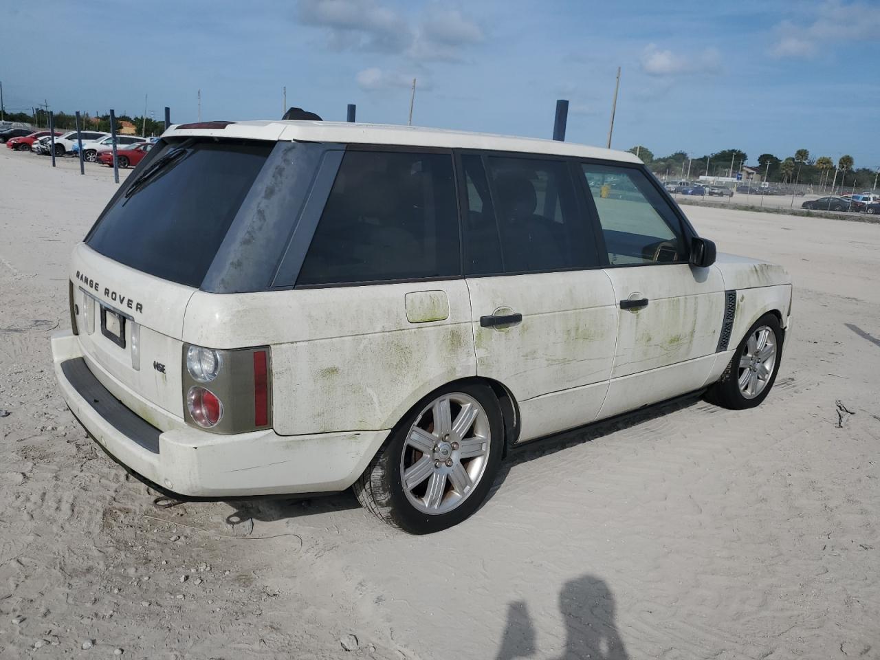 Image 3 of 2008 LAND ROVER RANGE ROVER HSE 2008 with VIN SALMF15428A286529