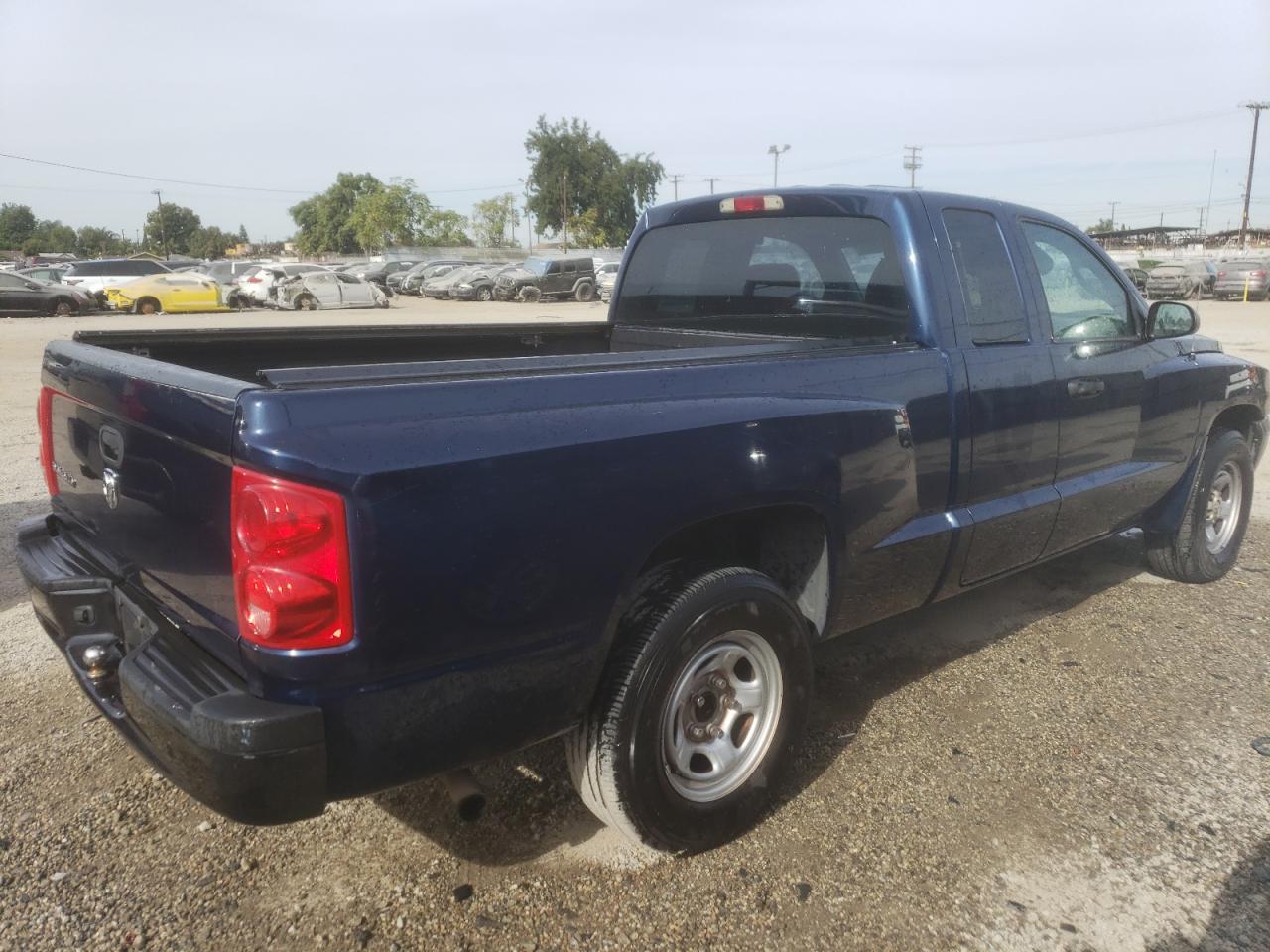 Obraz 3 z 2005 DODGE DAKOTA ST 2005 z VIN 1D7HE22K05S273200