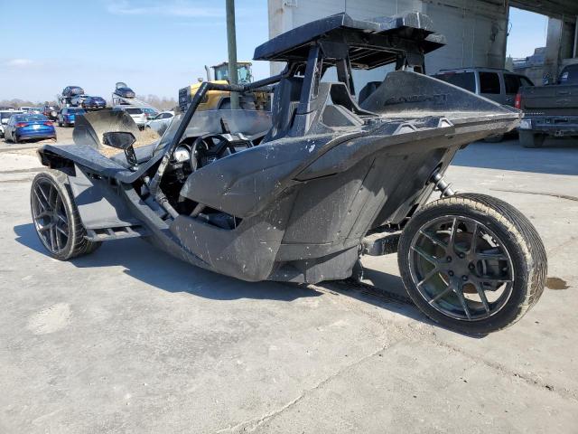 Image 3 of 2016 POLARIS SLINGSHOT SL 2016 with VIN 57XAAPFA5G7114563
