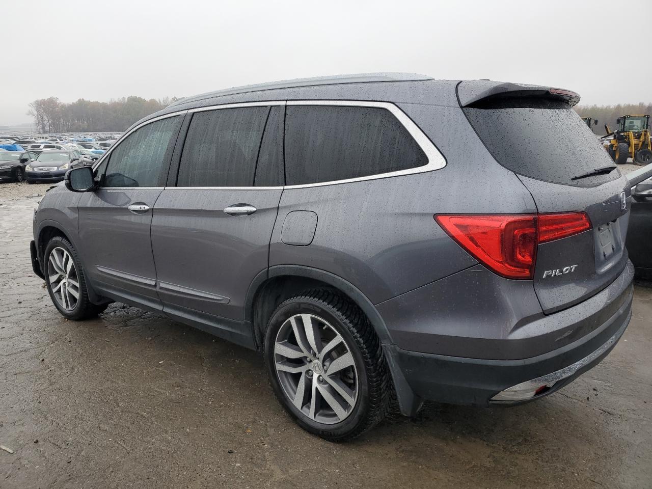 Image 2 of 2016 HONDA PILOT TOURING 2016 with VIN 5FNYF5H95GB017647