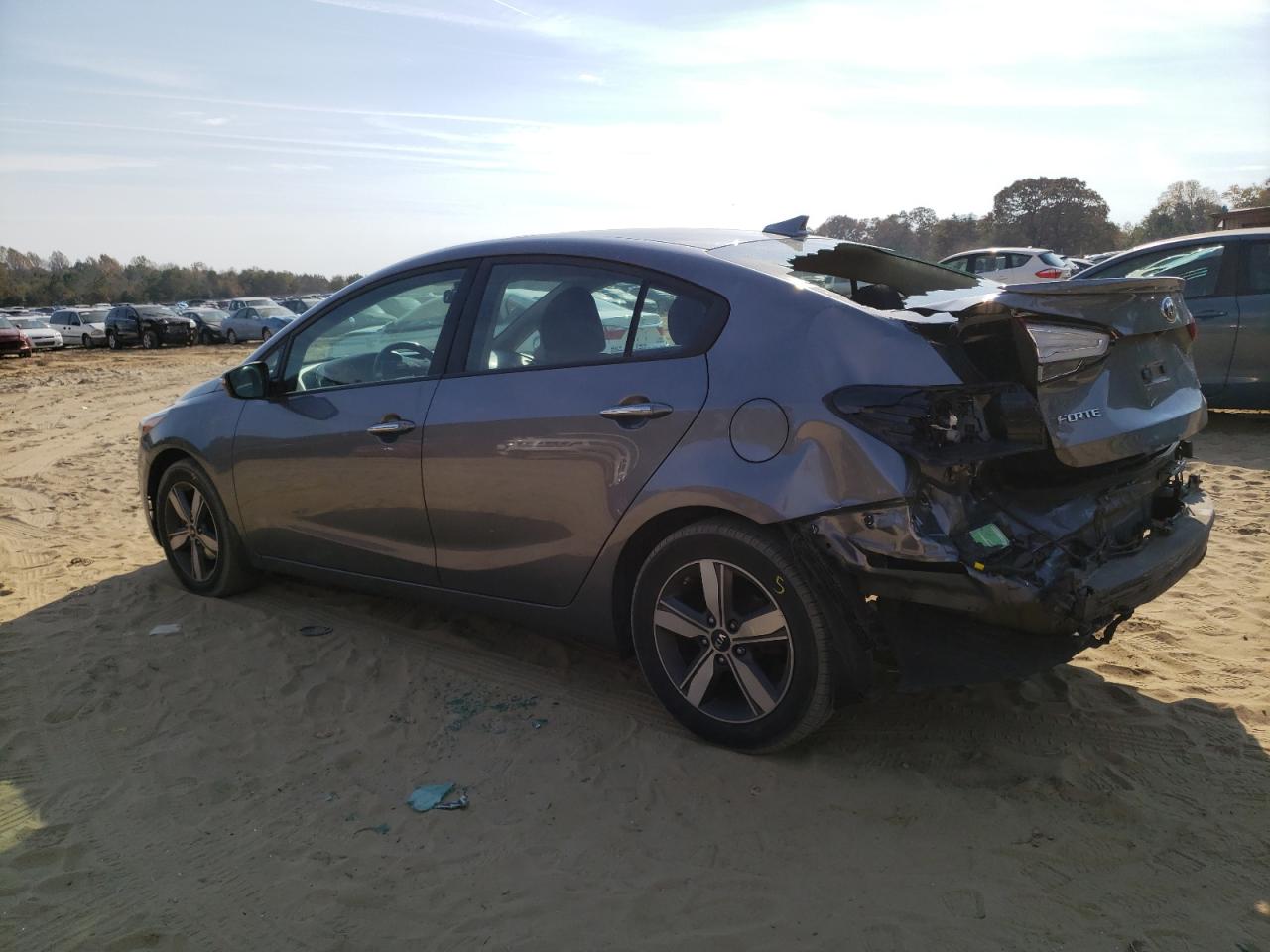 Image 2 of 2018 KIA FORTE LX 2018 with VIN 3KPFL4A73JE225803