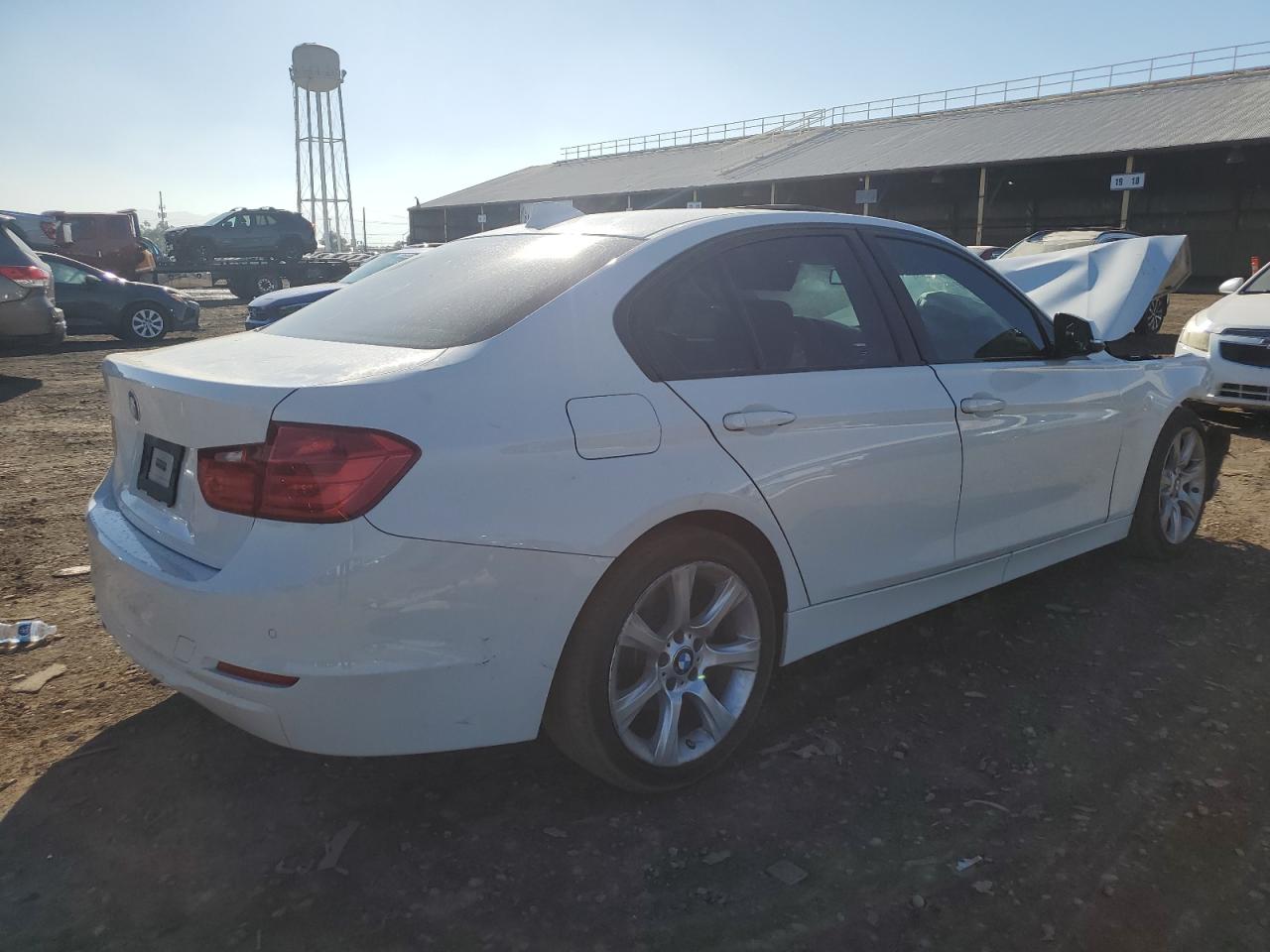 Obraz 3 z 2015 BMW 320 I 2015 z VIN WBA3B1G5XFNT06145