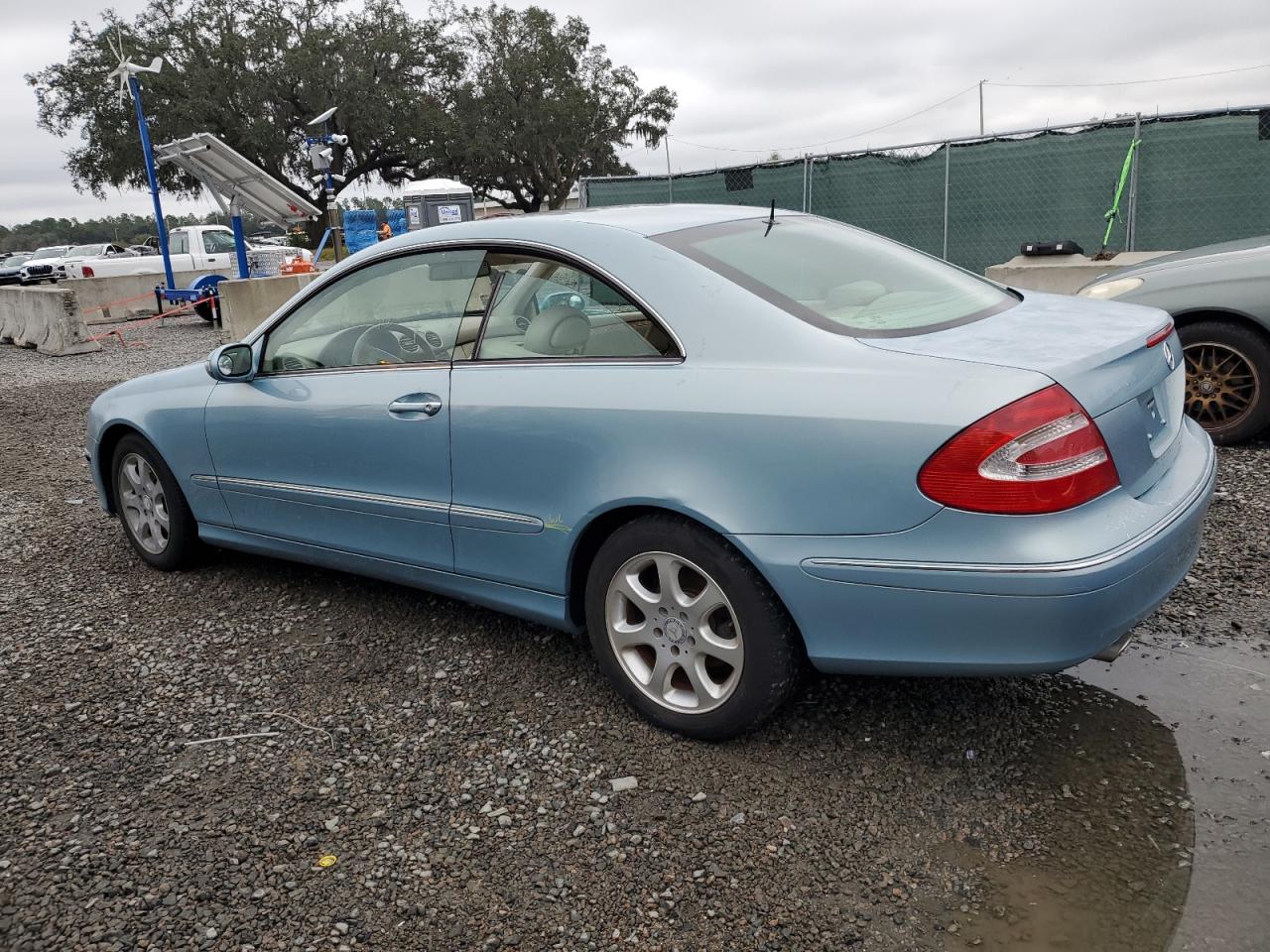 Obraz 2 z 2004 MERCEDES-BENZ CLK 320C 2004 z VIN WDBTJ65J44F094853
