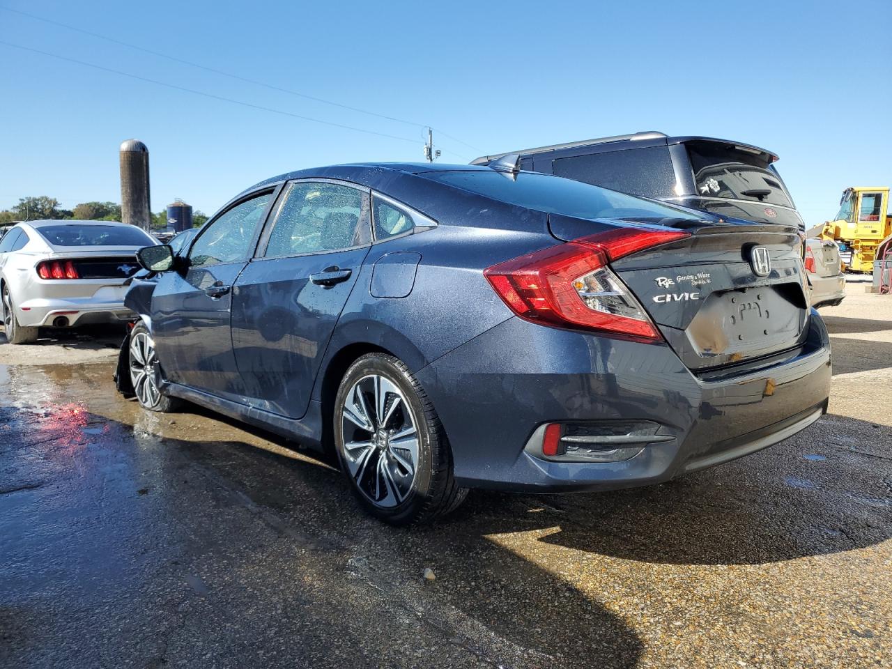 Obraz 2 z 2018 HONDA CIVIC EX 2018 z VIN JHMFC1F36JX011892