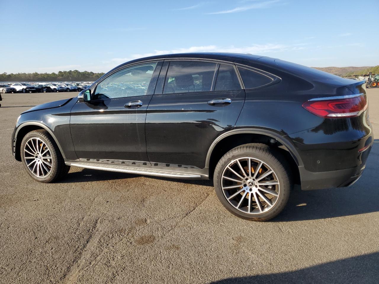 Image 2 of 2022 MERCEDES-BENZ GLC COUPE 300 4MATIC 2022 with VIN W1N0J8EB6NG057350