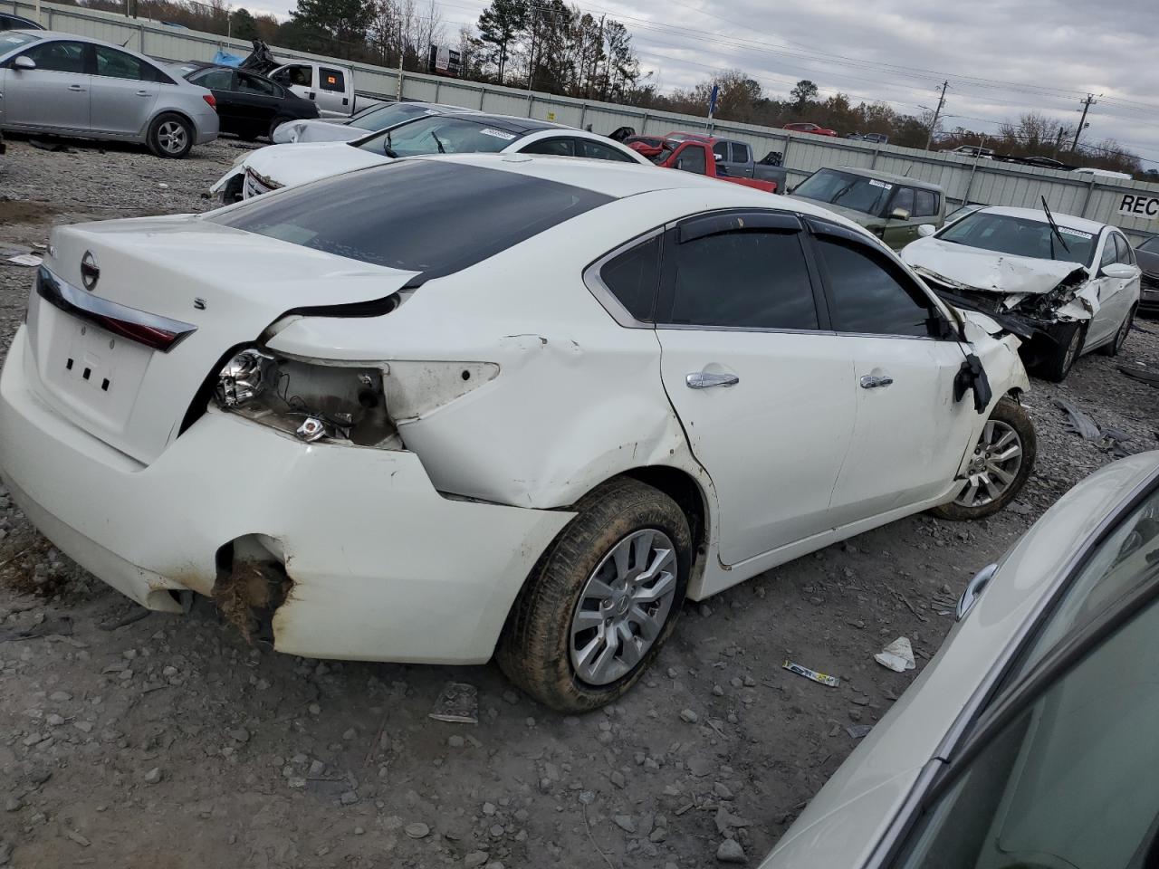 Obraz 3 z 2015 NISSAN ALTIMA 2.5 2015 z VIN 1N4AL3AP3FC433298