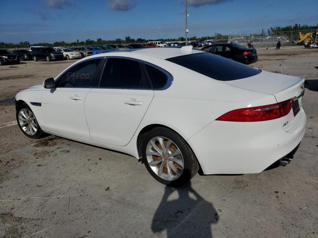 Obraz 2 z 2017 JAGUAR XF PREMIUM 2017 z VIN SAJBD4BN6HCY32256