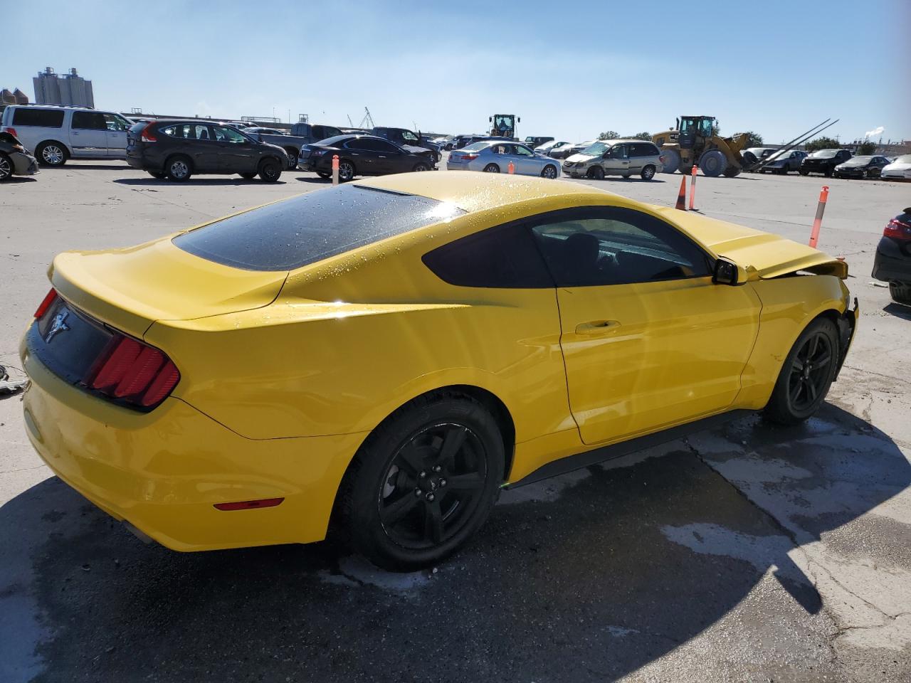 Image 3 of Ford Mustang 2017 with VIN 1FA6P8AMXH5259220
