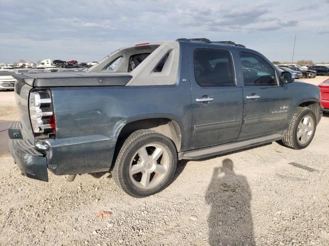 Image 3 of 2011 CHEVROLET AVALANCHE LT 2011 with VIN 3GNMCFE08BG266232